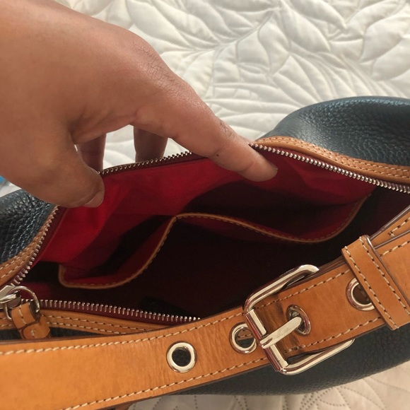 Dooney & Bourke should bag - Picture 5 of 7